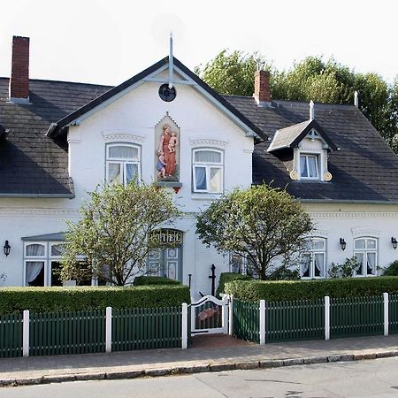 Hotel Friesenhof Wenningstedt-Braderup ภายนอก รูปภาพ